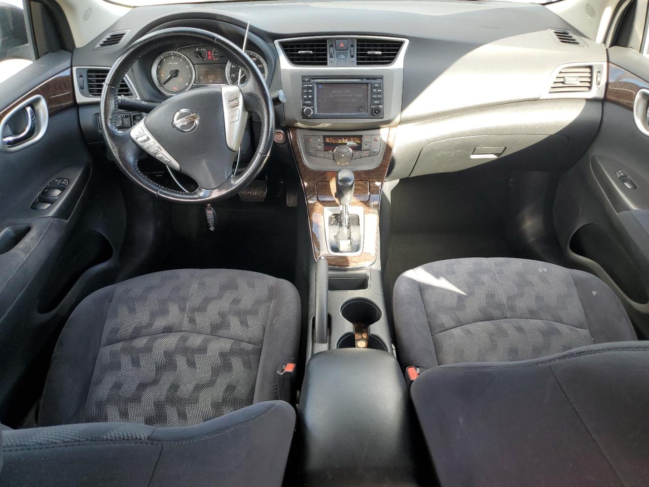 NISSAN SENTRA S