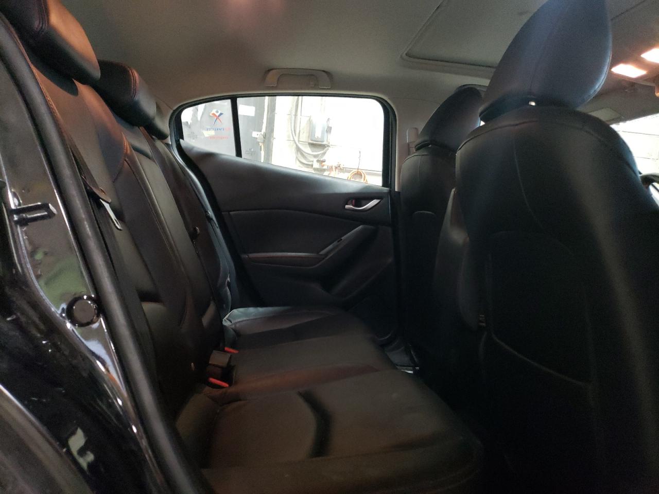 MAZDA 3 GRAND TOURING