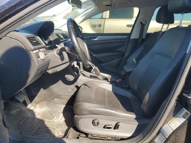 2017 VOLKSWAGEN PASSAT R-L - 1VWDT7A39HC070209