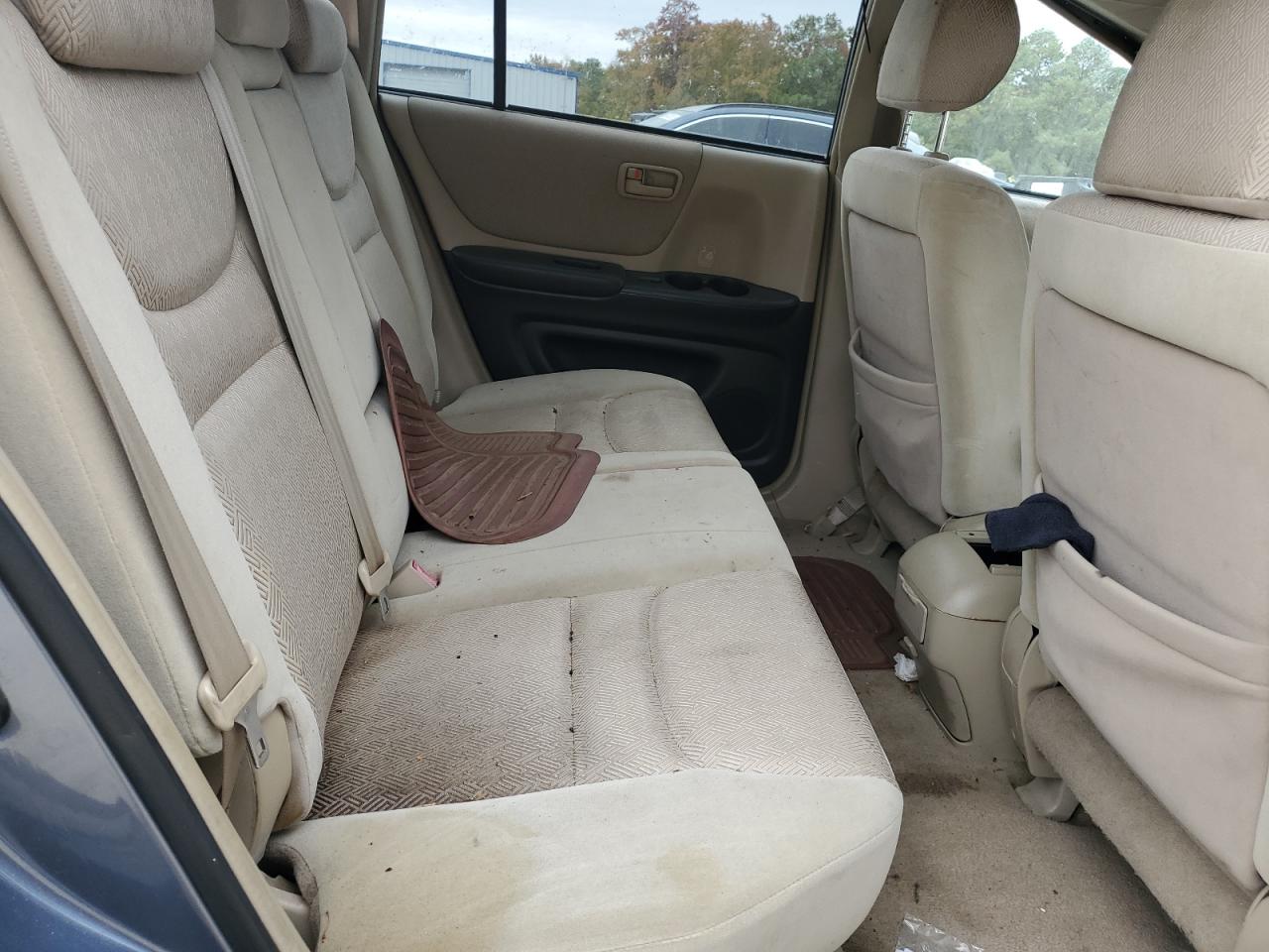 Lot #3301687675 2003 TOYOTA HIGHLANDER