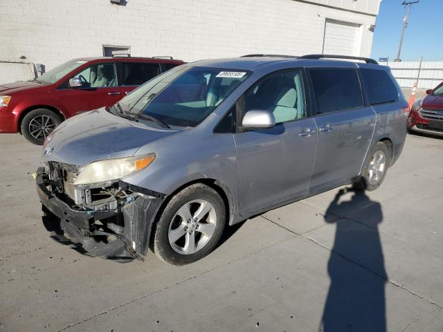 Global Auto Auctions: 2011 TOYOTA SIENNA LE