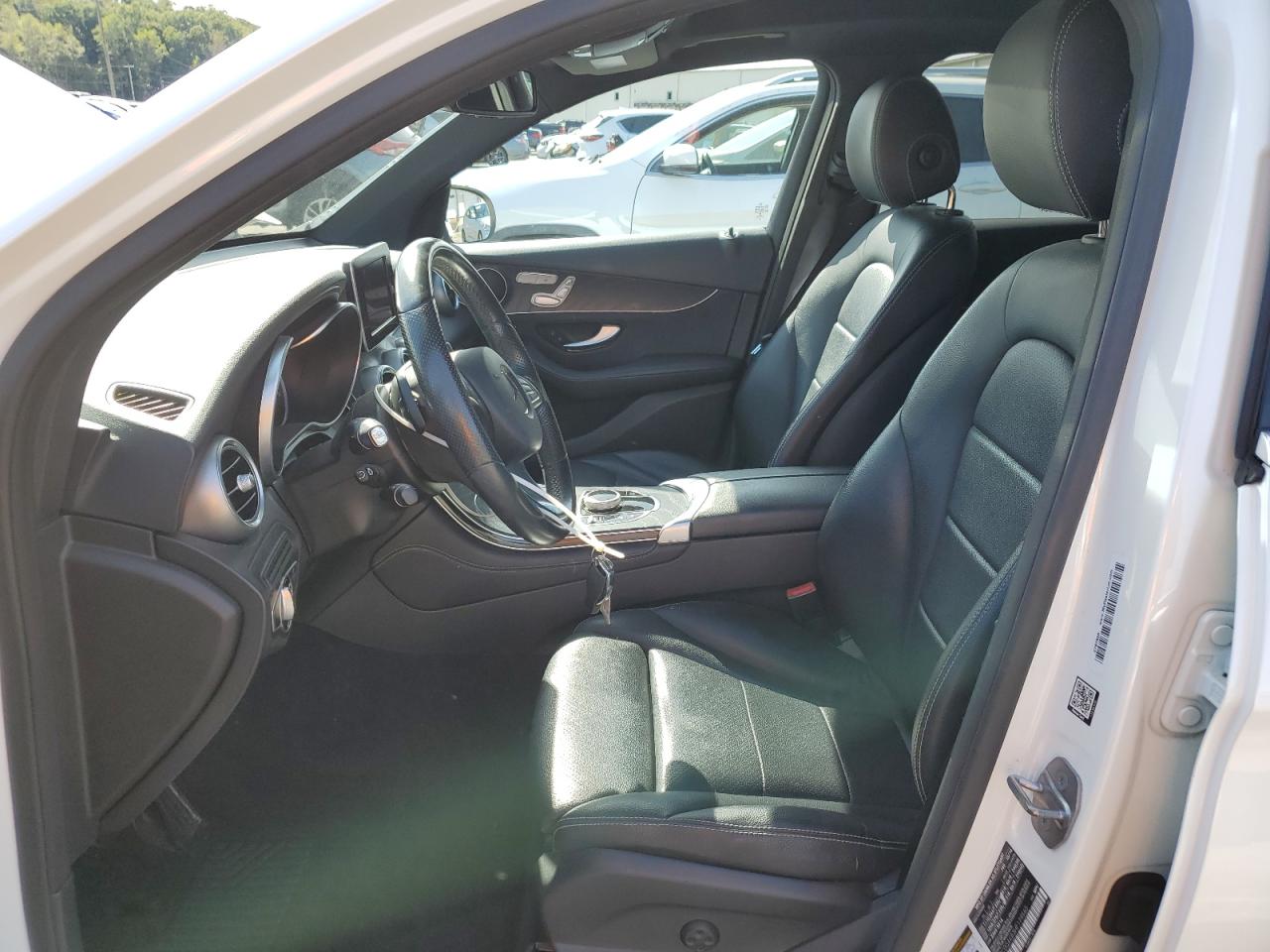 MERCEDES-BENZ GLC-CLASS 300 4MATIC