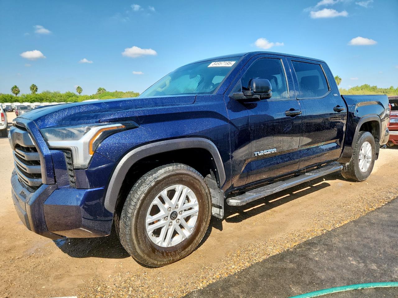 TOYOTA TUNDRA CREWMAX SR
