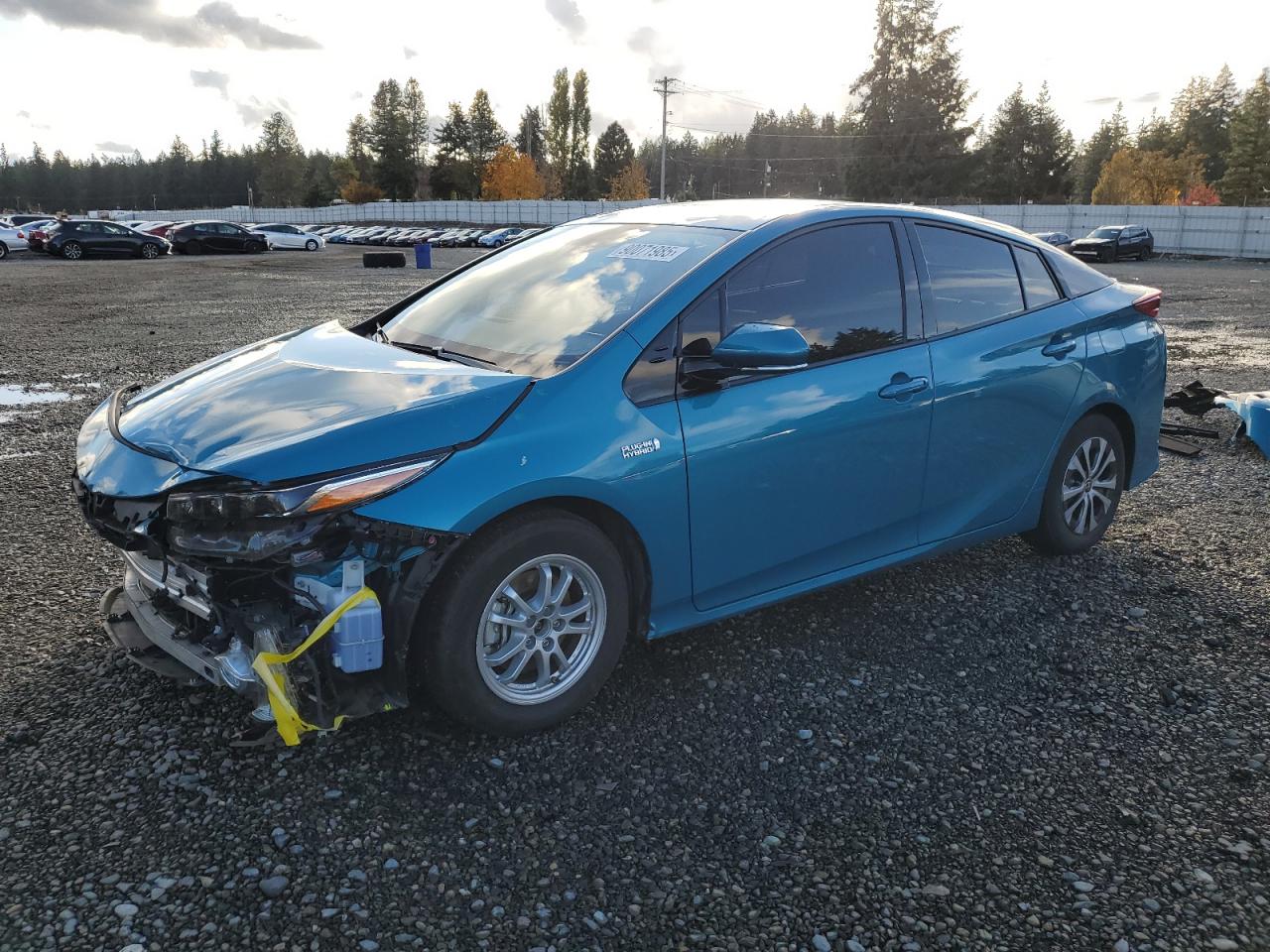 TOYOTA PRIUS PRIME LE