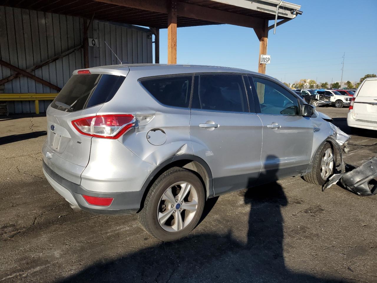 FORD ESCAPE SE