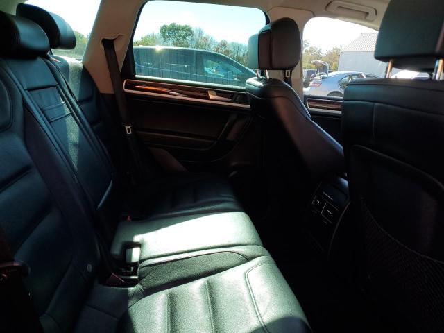 2013 VOLKSWAGEN TOUAREG V6 - WVGEP9BP8DD005747