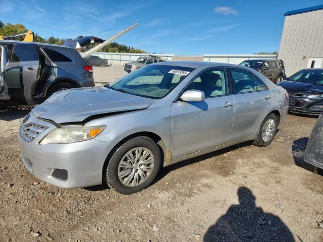 Global Auto Auctions: 2011 TOYOTA CAMRY BASE