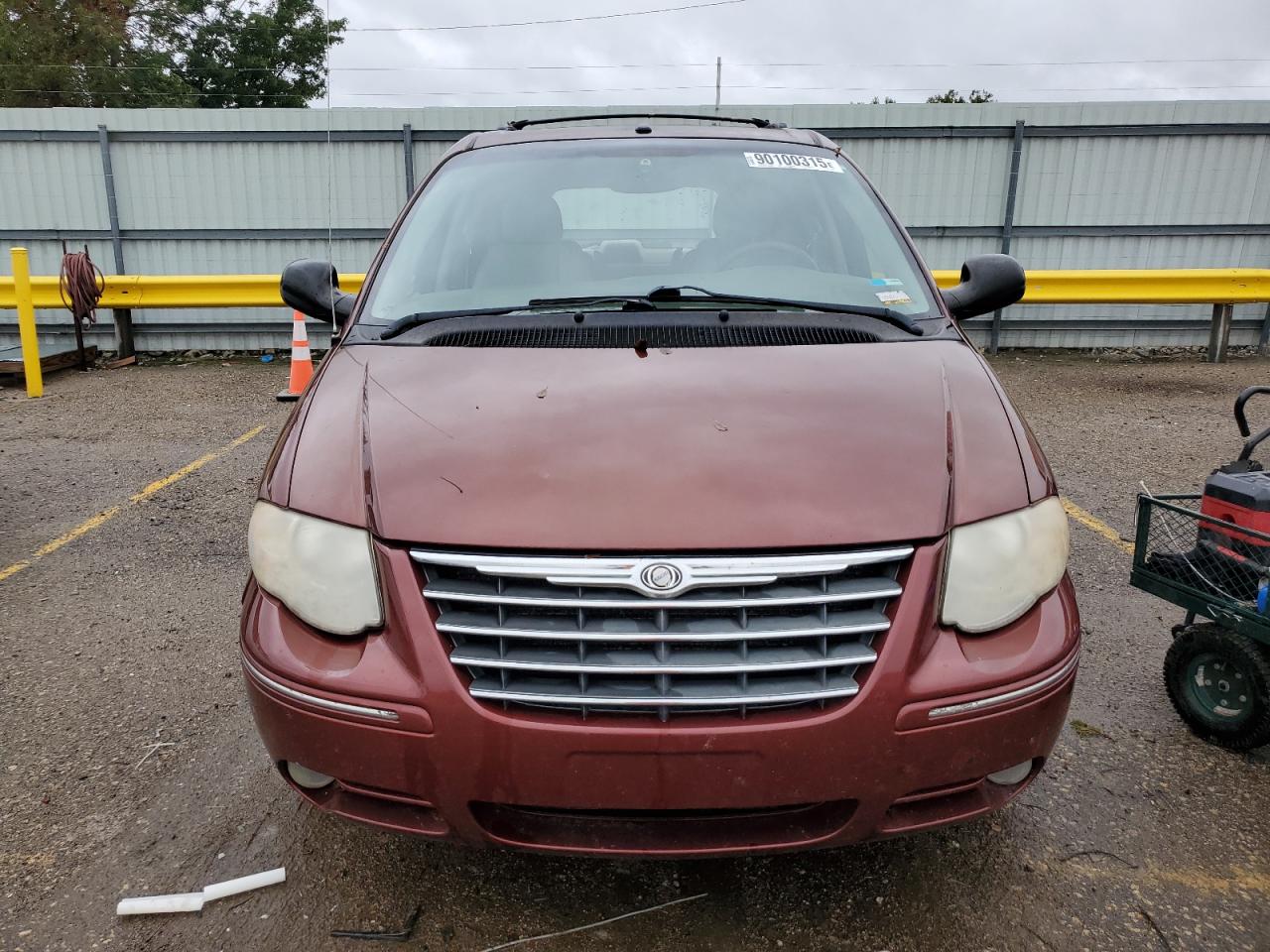 Lot #3298222028 2007 CHRYSLER TOWN & COU