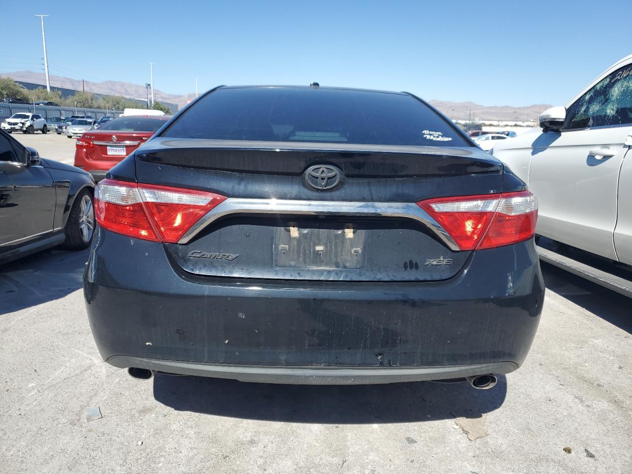 TOYOTA CAMRY XSE