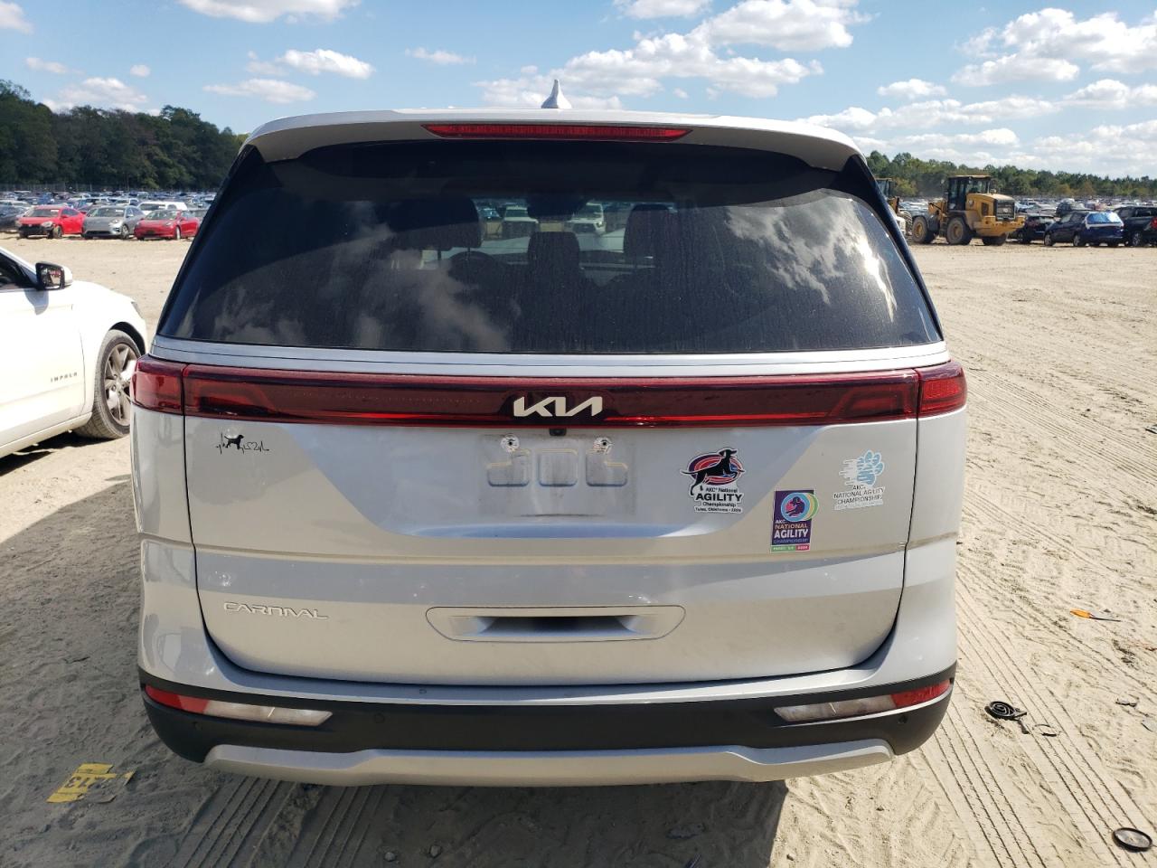 KIA CARNIVAL LX
