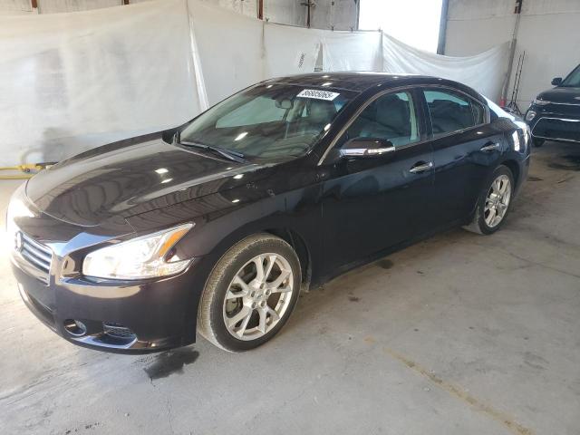 NISSAN MAXIMA S