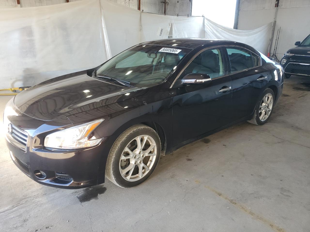 NISSAN MAXIMA S