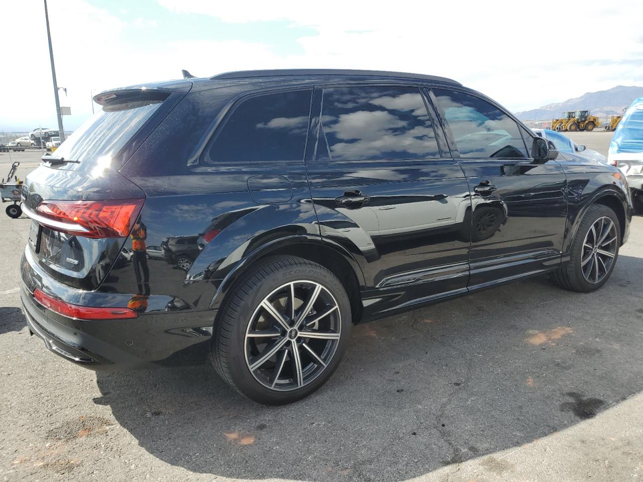 AUDI Q7 PREMIUM PLUS