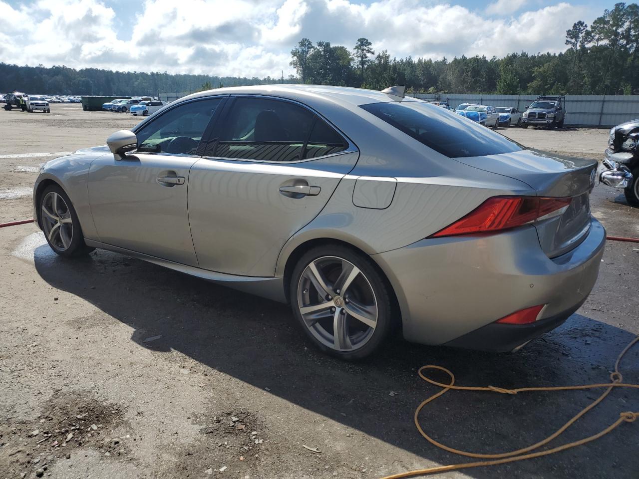 LEXUS IS 300 PREMIUM