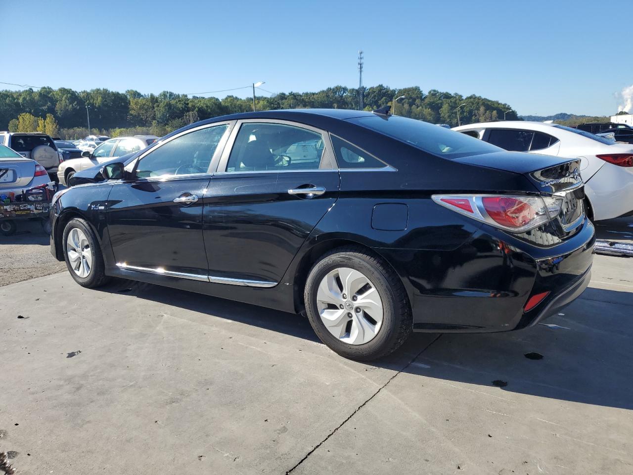 HYUNDAI SONATA HYBRID