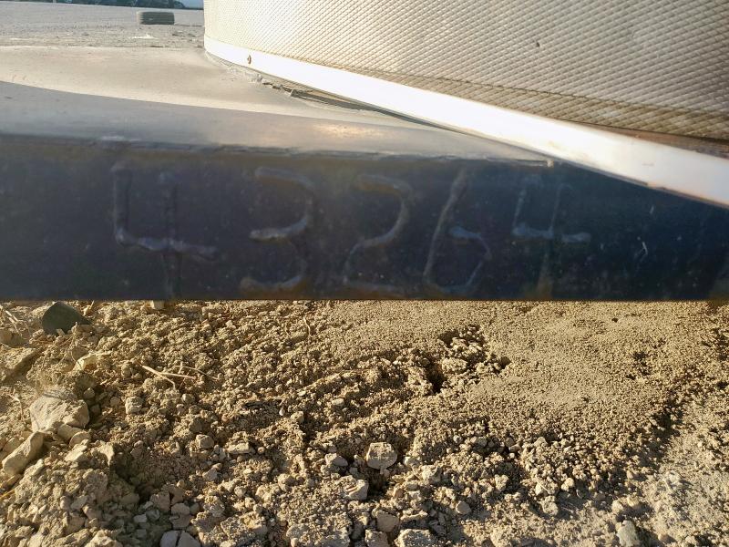 2001 RM8X 2 HORSE TRAILER #3293428431