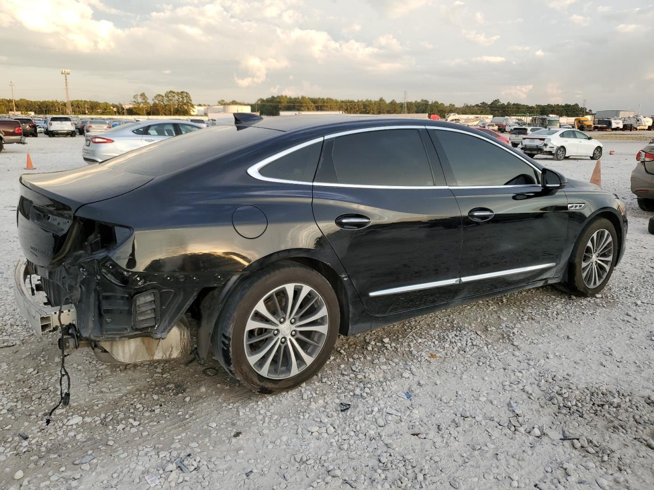 BUICK LACROSSE PREMIUM