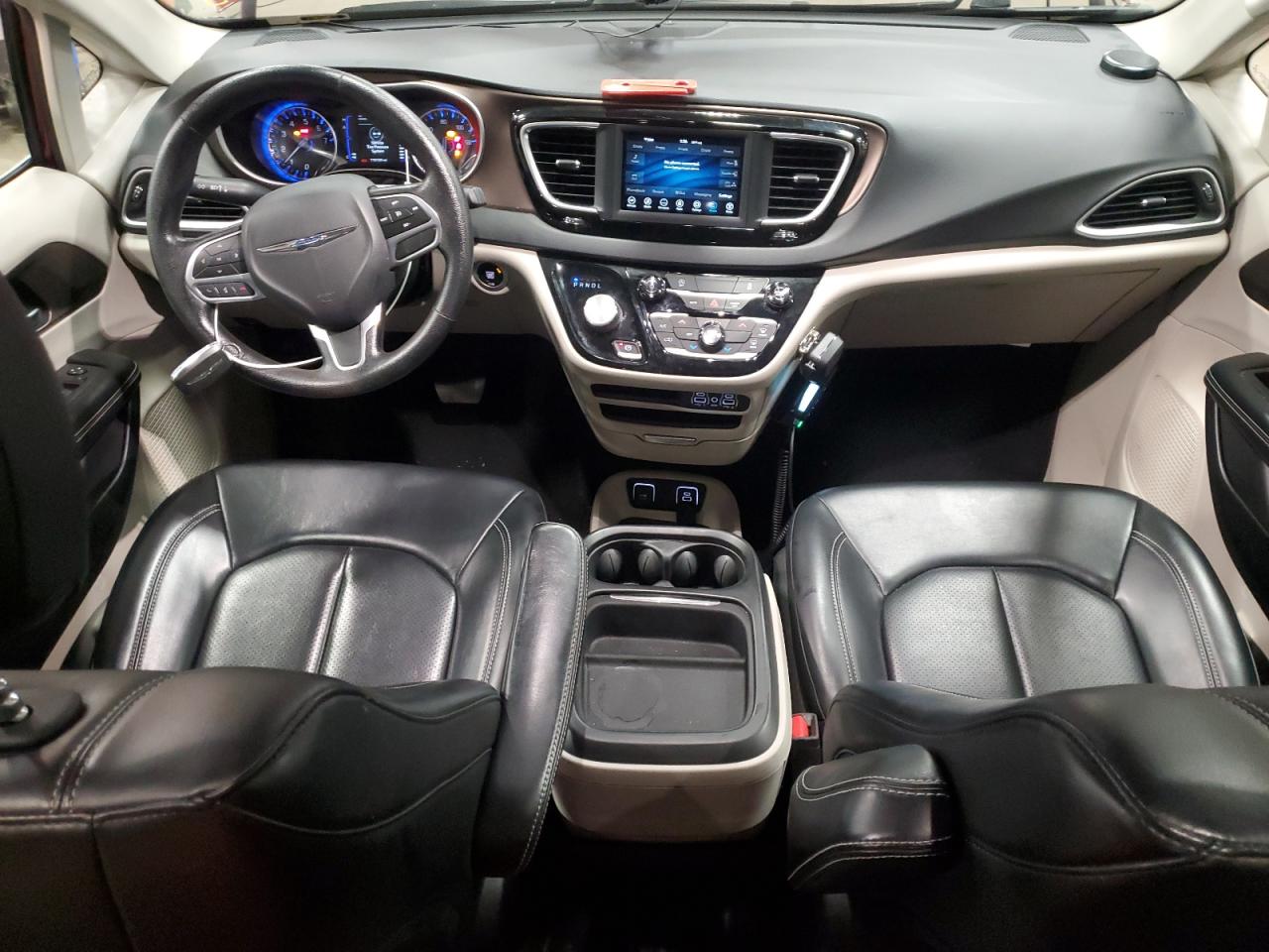 CHRYSLER VOYAGER LXI