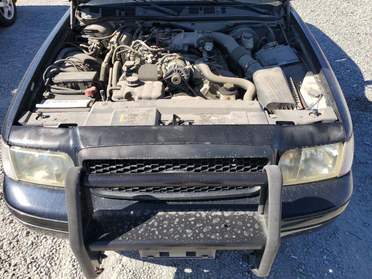 FORD CROWN VICTORIA POLICE INTERCEPTOR