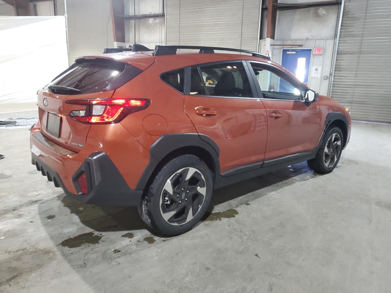 SUBARU CROSSTREK LIMITED