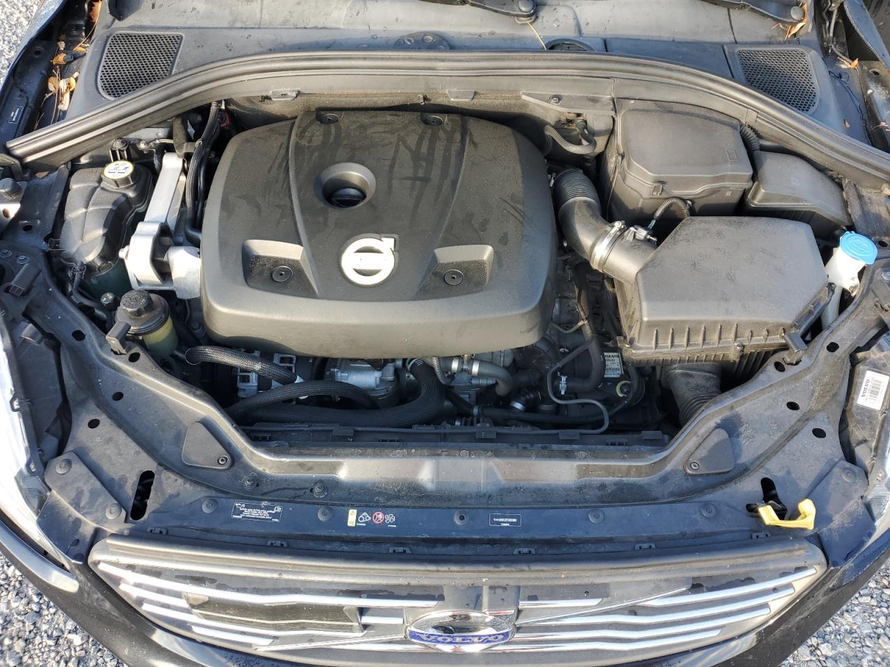 VOLVO XC60 T5 PREMIER+