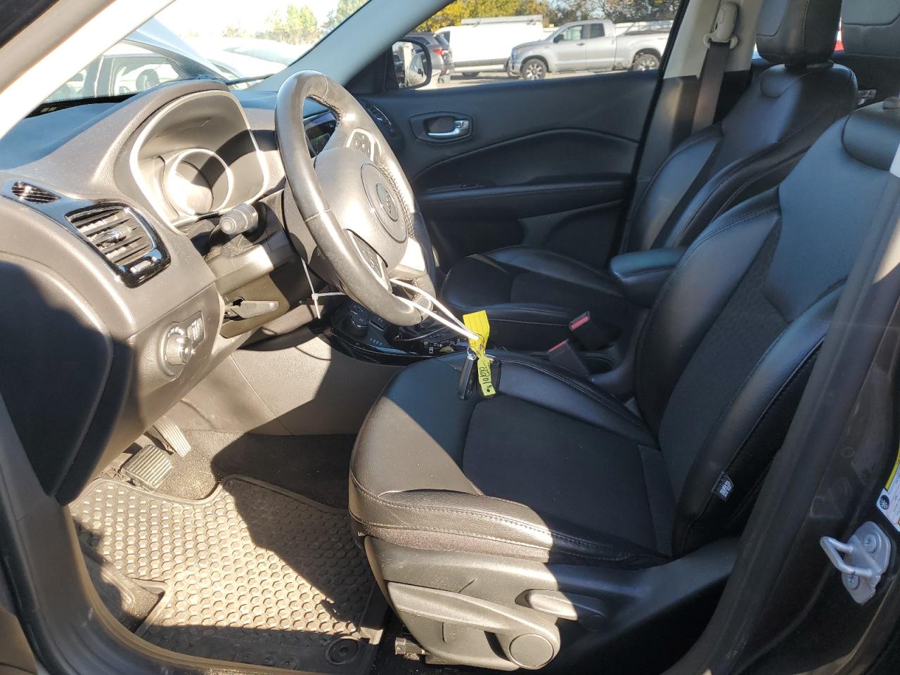 JEEP COMPASS LATITUDE