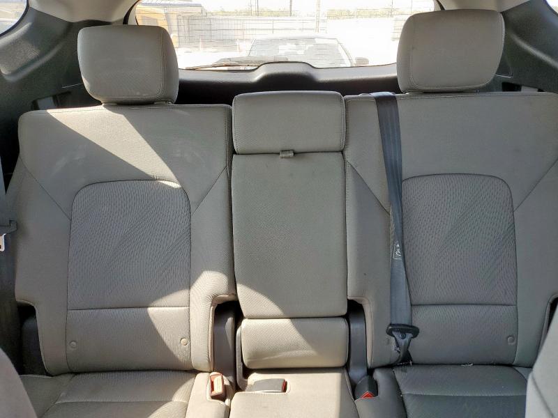 2017 HYUNDAI SANTA FE S 5XYZU3LB1HG387397