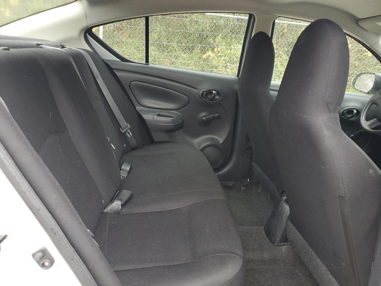 NISSAN VERSA S