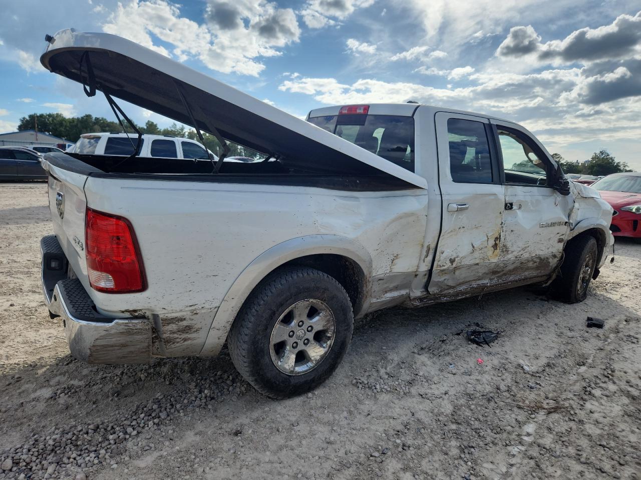 DODGE RAM 1500 LARAMIE
