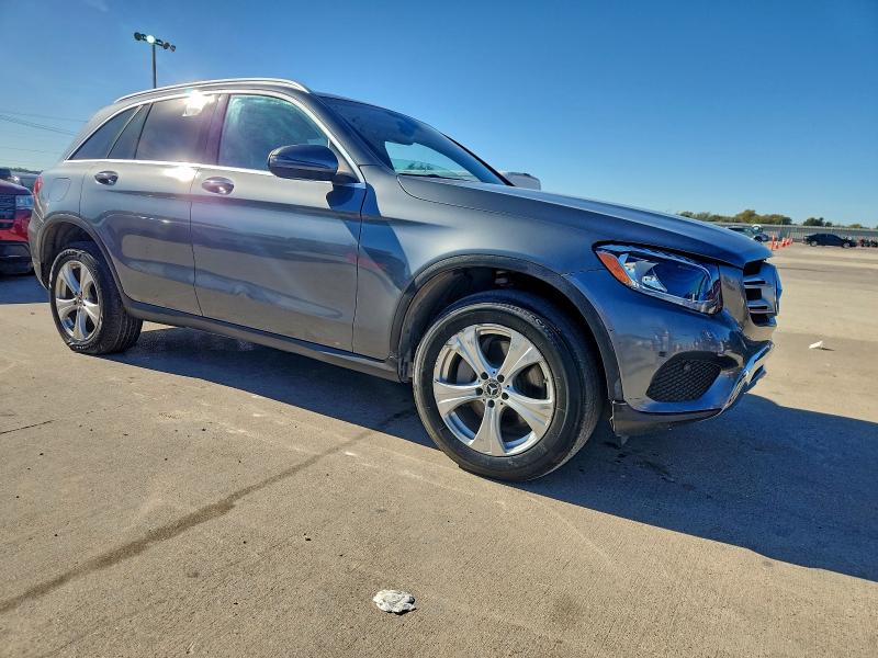 2017 MERCEDES-BENZ GLC 300 #3284687332
