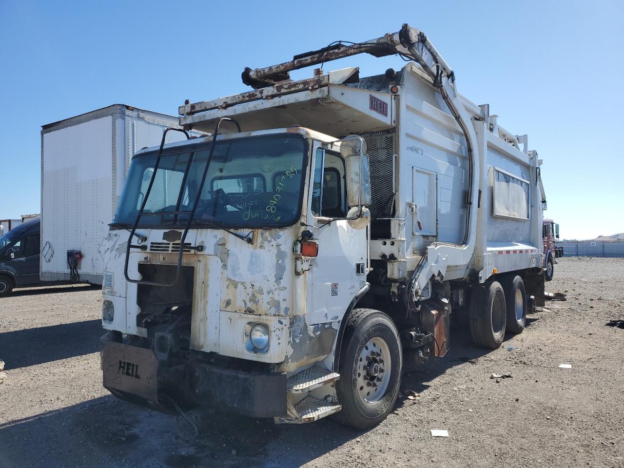 Lot #3286699340 2005 AUTOCAR XPEDITOR W