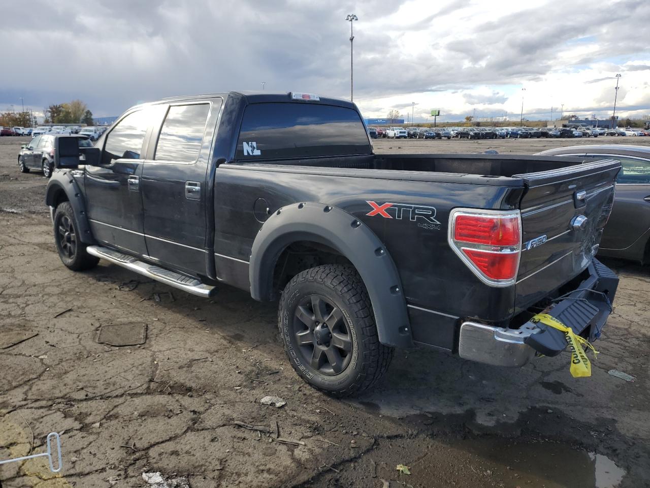 FORD F-150 SUPERCREW