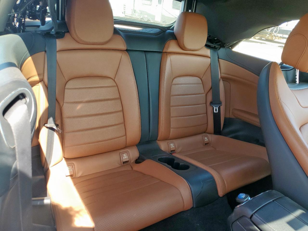 MERCEDES-BENZ C-CLASS 300