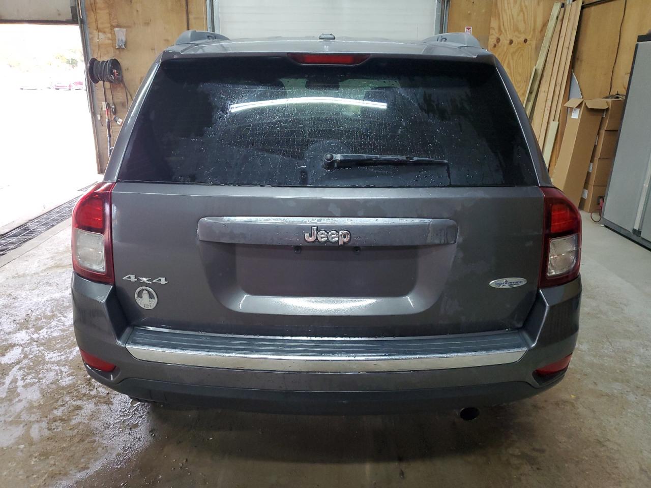 JEEP COMPASS LATITUDE