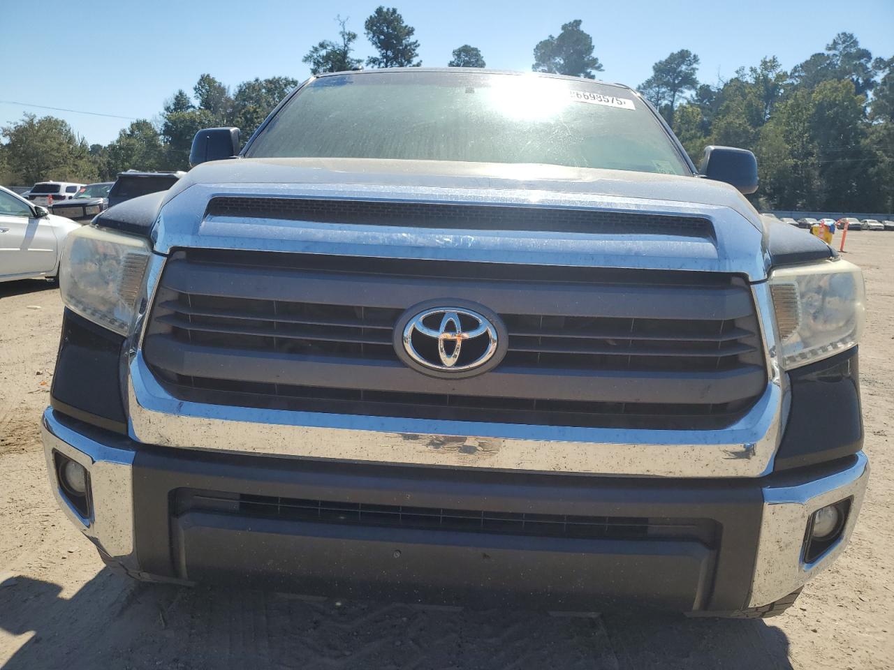 TOYOTA TUNDRA DOUBLE CAB SR