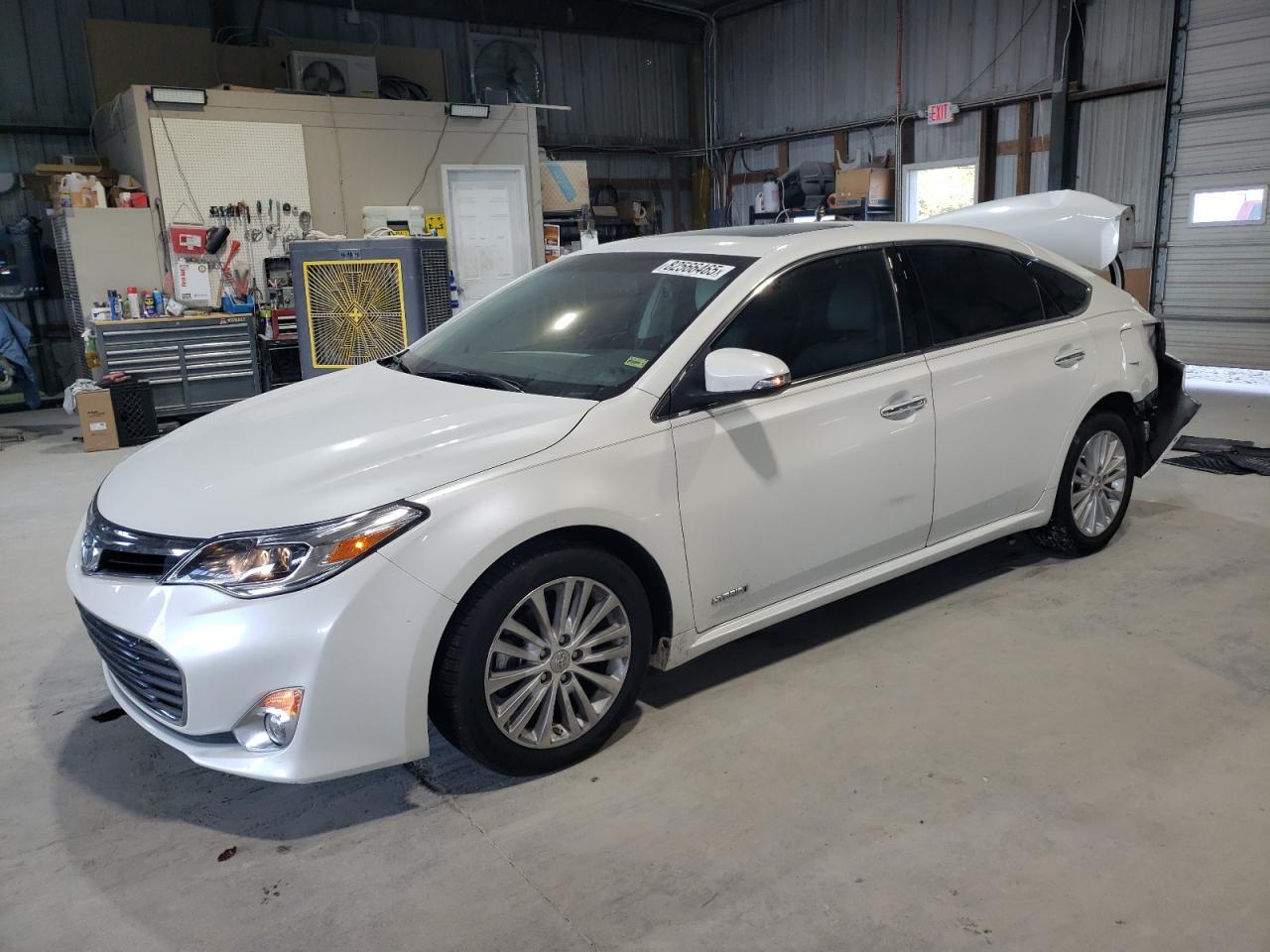 Lot #3283838420 2015 TOYOTA AVALON HYB