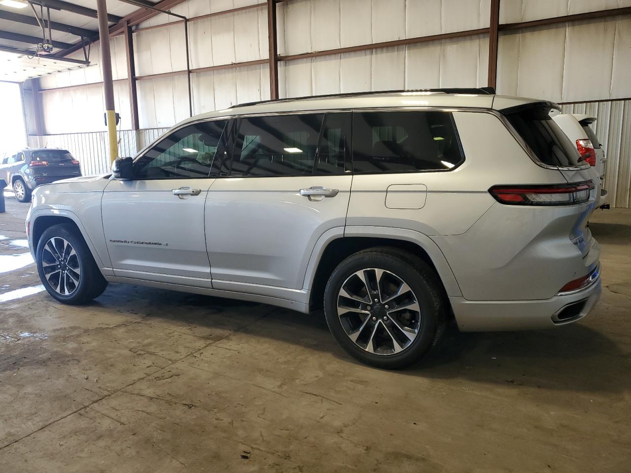 JEEP GRAND CHEROKEE L OVERLAND