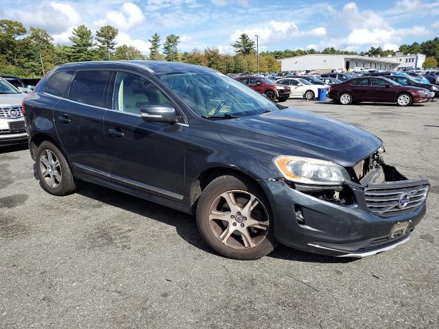 2015 VOLVO XC60 T6 PR - YV4902RK8F2750232
