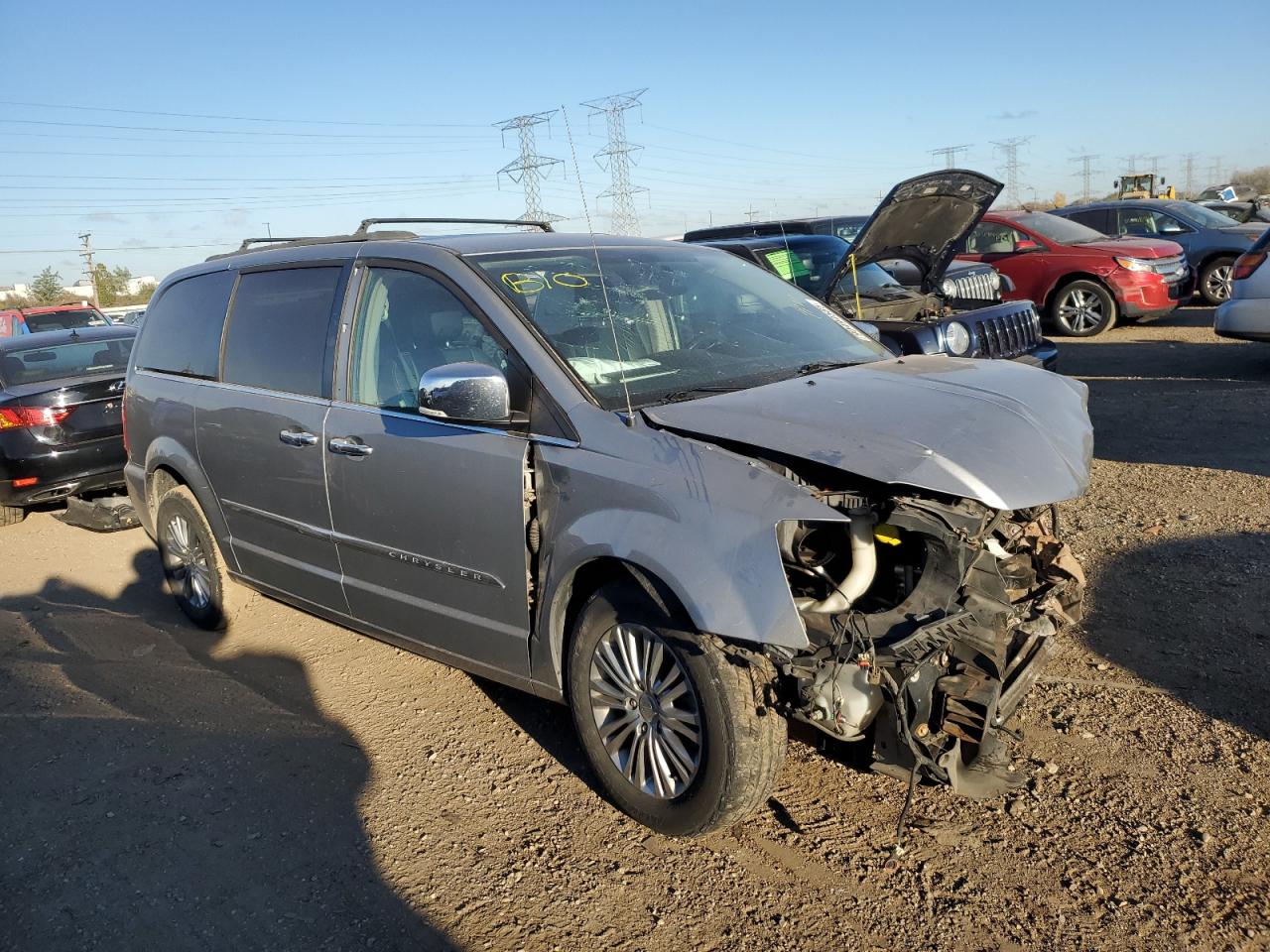 CHRYSLER TOWN & COUNTRY TOURING L