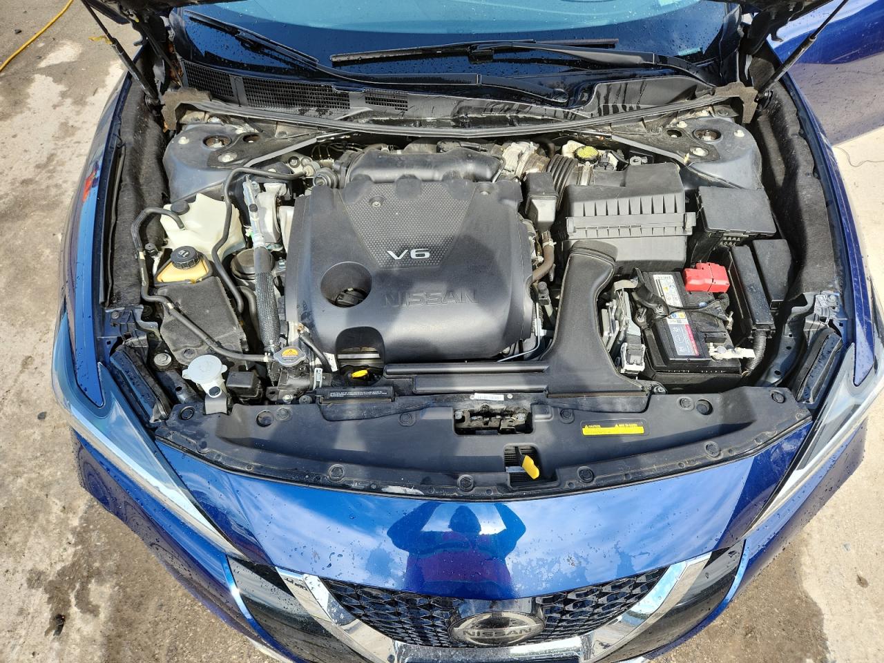 NISSAN MAXIMA PLATINUM