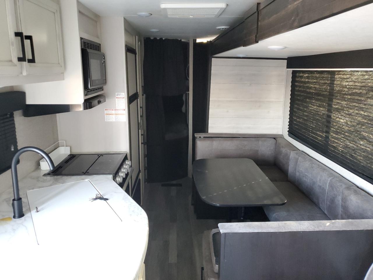 Lot #3273952790 2023 JAY FLIGHT