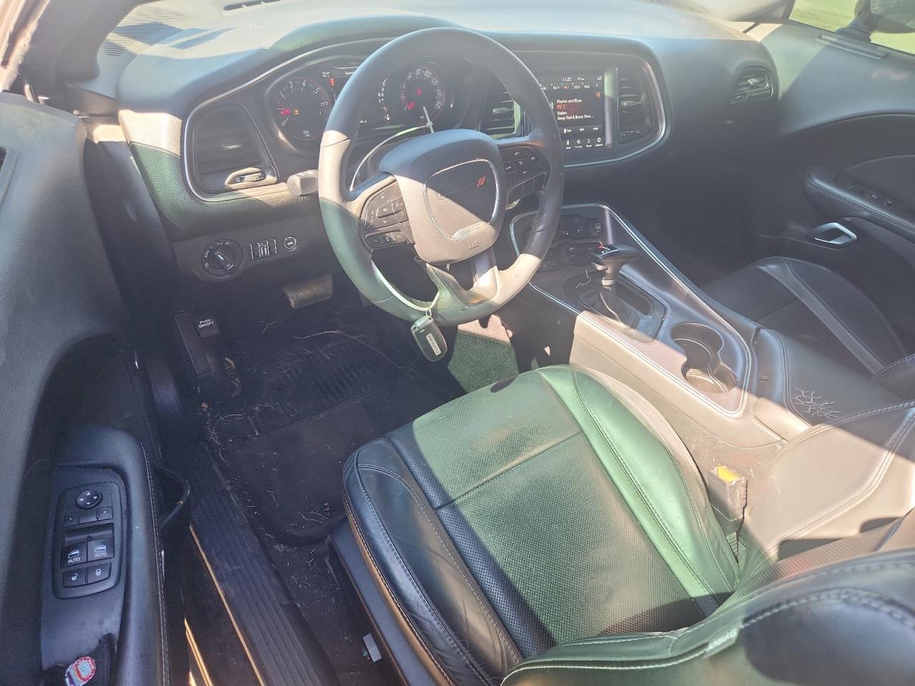 DODGE CHALLENGER SXT