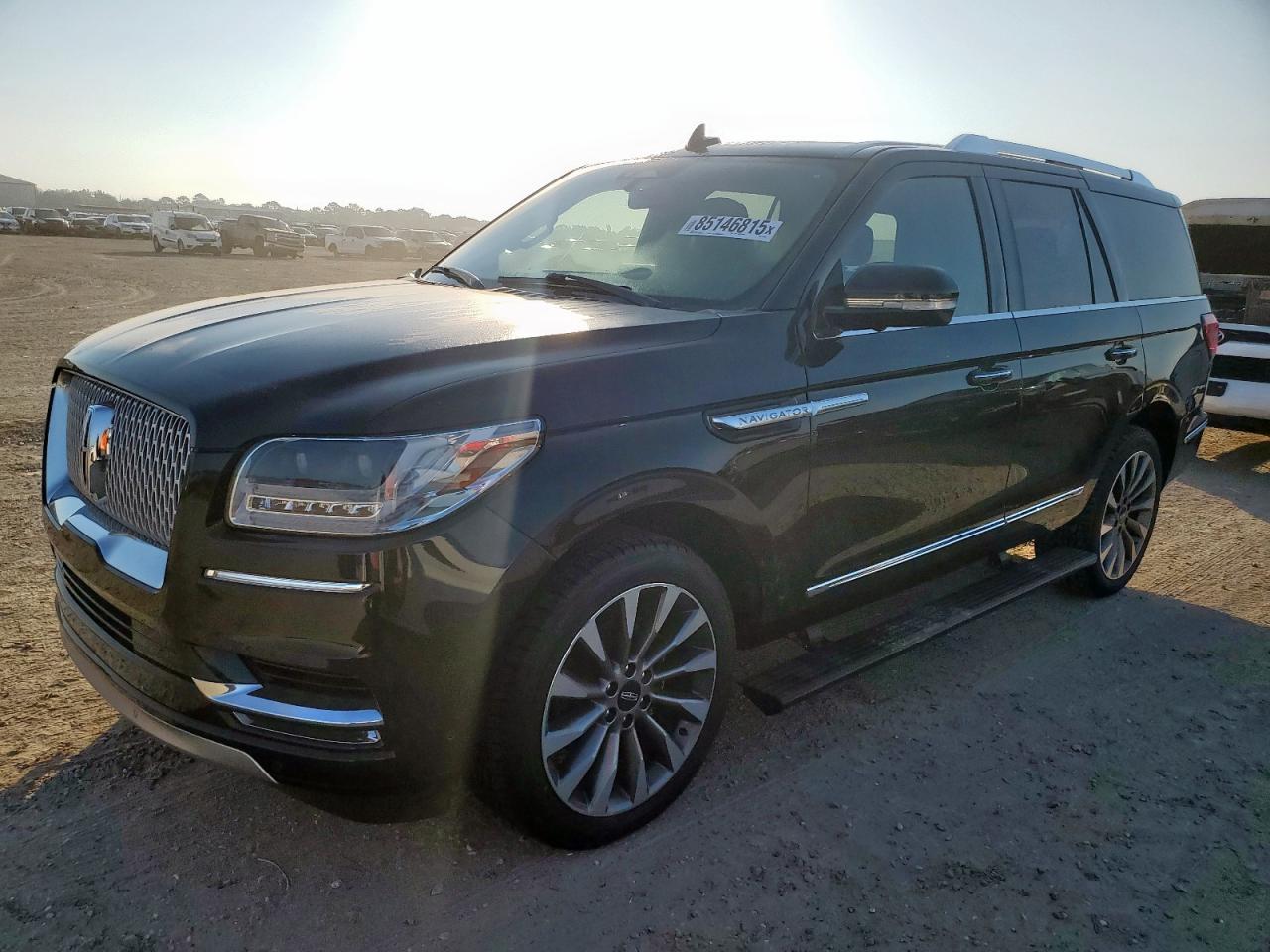 LINCOLN NAVIGATOR RESERVE