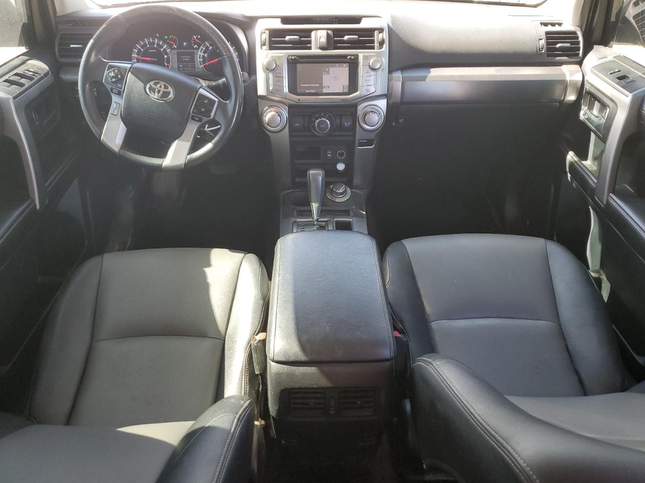 TOYOTA 4RUNNER SR5/SR5 PREMIUM