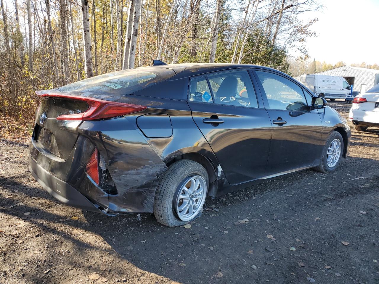 TOYOTA PRIUS PRIME LE