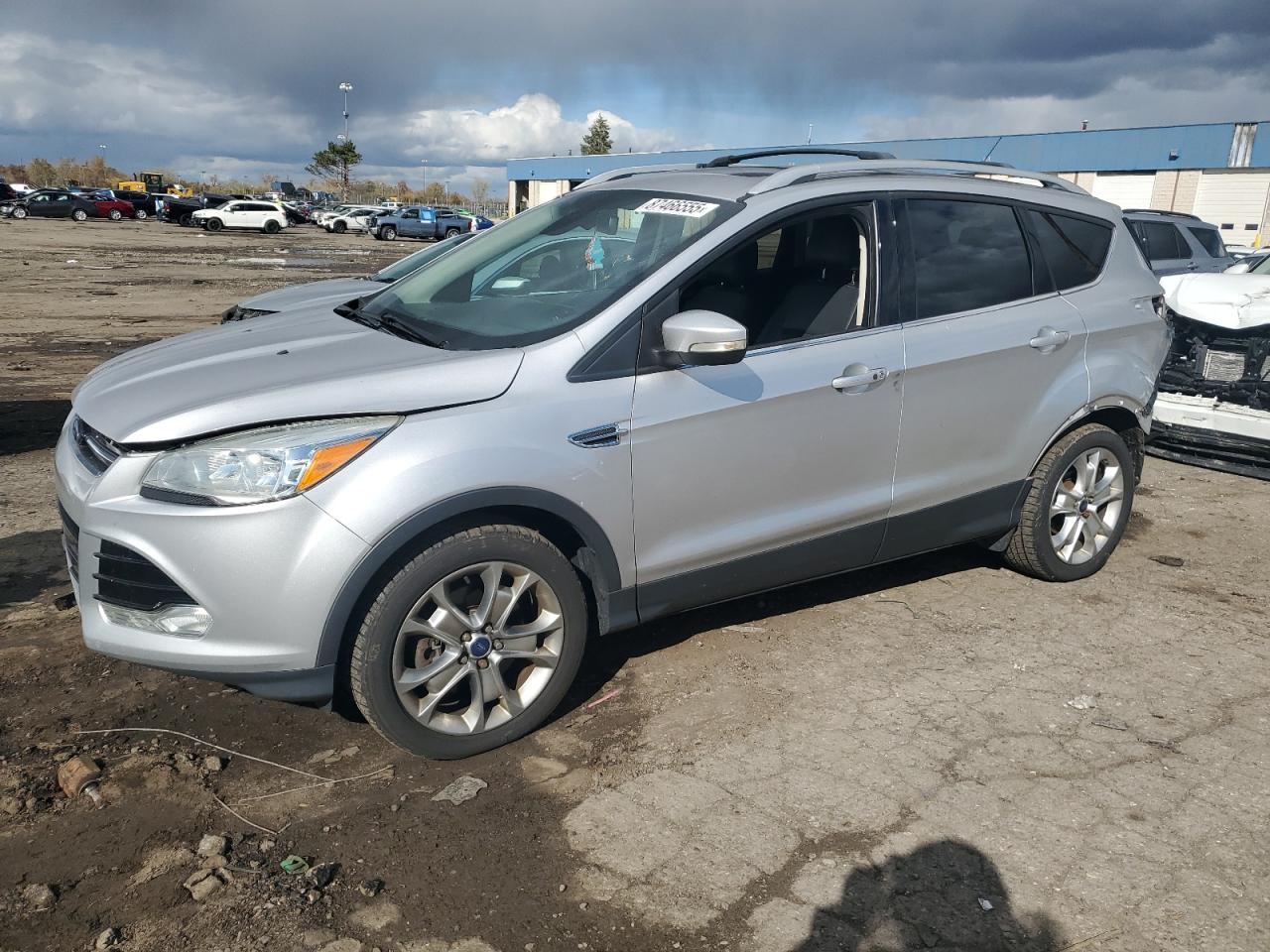 FORD ESCAPE TITANIUM
