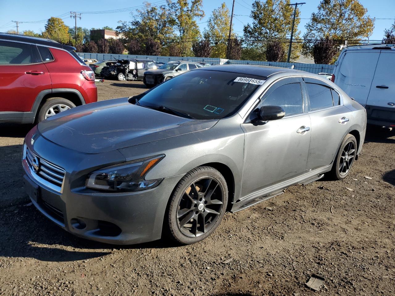 NISSAN MAXIMA S