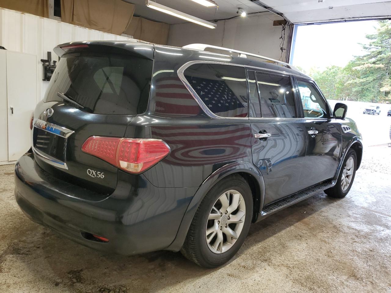 INFINITI QX56