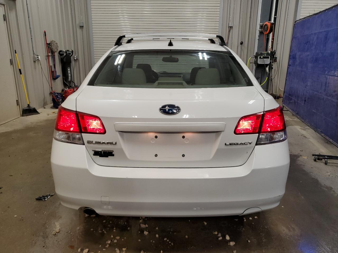 SUBARU LEGACY 2.5I PREMIUM