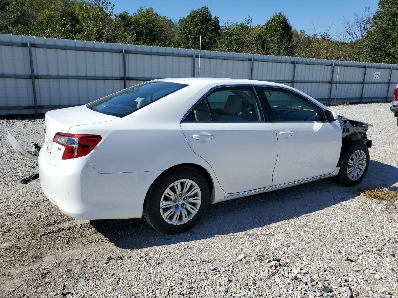 TOYOTA CAMRY L